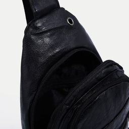 Сумка слинг мужская, искусственная кожа, отверстие для наушников, цвет чёрный - Simaland фото 5