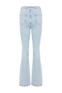 Ac?k Mavi Yuksek Bel Flare Jeans TWOAW24JE00083 - Trendyolmilla фото 7