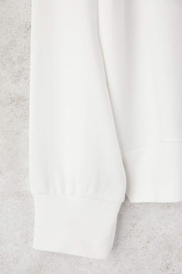 Ekru Renk Bloklu Polo Yaka Relaxed/Rahat Kal?p Orme Sweatshirt TWOAW26SW00043