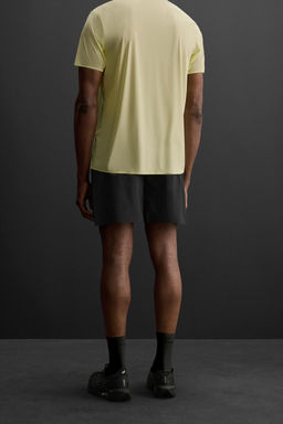 LIGHTWEIGHT PERFORATED SHORTS - Zara фото 3