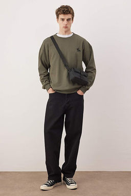 Haki Oversize/Geni_ Kesim Uzun Kol At Nak__l_ Sweatshirt TMNAW24SW00164