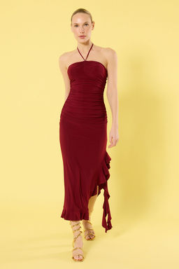 TRENDYOLMILLA Bordo Ask?l? Buzgulu Y?rtmacl? F?rf?rl? Bodycone/Vucuda Oturan Maxi Orme Elbise TWOSS25EL00228