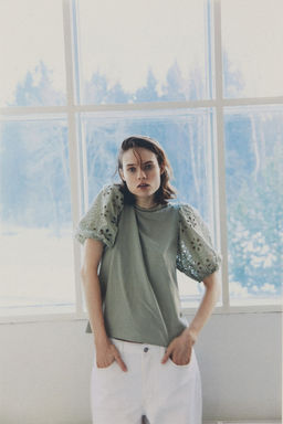 Top con mangas con bordado ingles - H&m фото 2