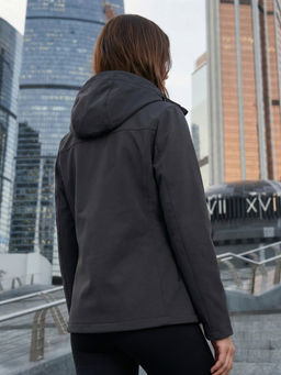 Ветровка женская софтшелл виндстоппер с капюшоном спортивная темно-синего цвета 9616_1TS - Valianly фото 38