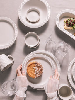 Тарелки Magistro Jarwah Lausanne, d=25 см, обеденные, набор 2 шт., фарфор, белые