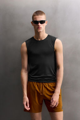 CAMISETA TANK PRIMERA CAPA / Negro - Zara фото 2