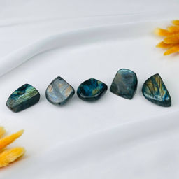 Срез (экран) из камня Лабрадор полированный в ассортименте