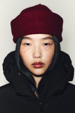 ANORAK LARGO 50% PLUM?N 50% PLUMA CAPUCHA WATER REPELLENT WINDPROOF / Negro - Zara фото 3