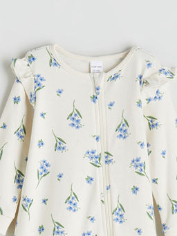 Bask?l? K?z Bebek Tulum