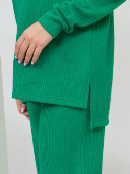 Костюм женский, цвет зеленый