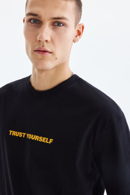 Camiseta con motivo estampado Loose Fit - H&m фото 27