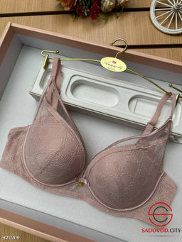 Бюстгальтер кружевной с пуш ап