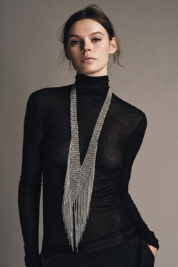 FRINGED MESH NECKLACE