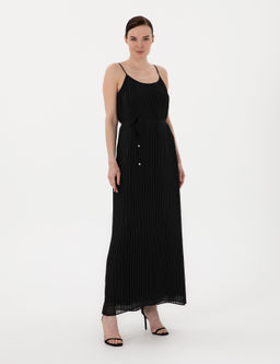 Siyah Regular Fit Dokuma Elbise