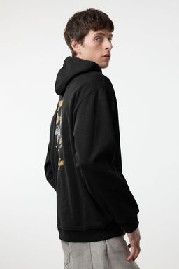 TRENDYOL MAN Siyah Oversize/Genis Kesim Kapusonlu Ici Polar/S?cak Tutan S?rt Nak?sl? Sweatshirt TMNAW25SW00070 - Trendyolmilla фото 2