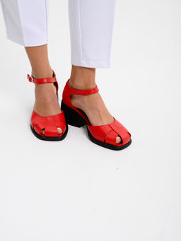 Босоножки 5033.23663bl. Красные