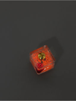 Цена за 5 шт. Подвеска для творчества акрил «Цветок в кубе», светится в темноте, 1.6×1.6×1.8 см, МИКС