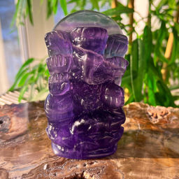 Фигурка резная "Ганеша" из Флюорита