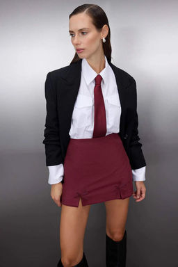 TRENDYOLMILLA Gri Fiyonk Detayl? Y?rtmacl? Mini Dokuma Sort Etek TWOAW25SR00021  фото 2