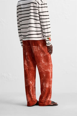 GRAPHIC PRINT KNIT TROUSERS  OTIS KWAME KYE QUAICOE - Zara фото 3
