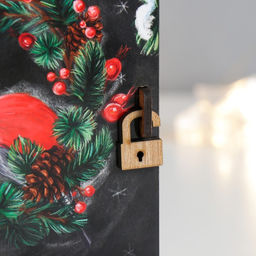 Новогодняя деревянная шкатулка-книга «Снегири» 14×14х6.5 см