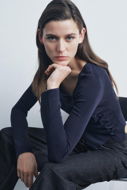 GATHERED KNIT TOP - Zara фото 11