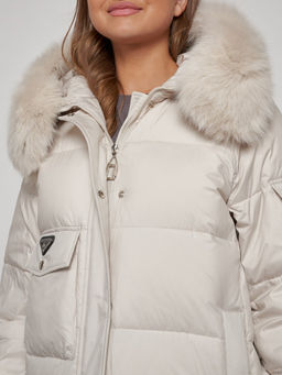 Куртка зимняя женская модная с мехом бежевого цвета 13301B - Visdeer фото 16