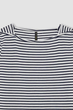Женская полосатая футболка обычного кроя с вырезом лодочкой и короткими рукавами - Defacto фото 2