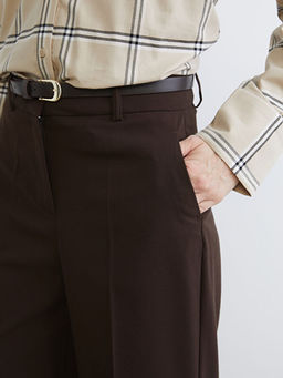 Beli Kemerli Geni? Pa?a Kad?n Pantolon