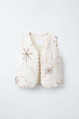 EMBROIDERED FLORAL WAISTCOAT