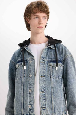 Oversize Genis Kal?p Kapusonlu Dugmeli Mevsimlik Baharl?k Jean Ceket