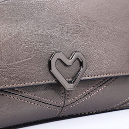 Сумка женская, кросс-боди, на магните, 24?6?14 см, бронзовая