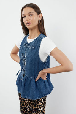 Trendyolmilla Mavi Onden Baglamal? Etekli Fitted Denim Yelek TWOSS24YE00047  фото 2