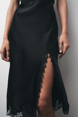 EMBROIDERED LACE SATIN DRESS - Zara фото 4