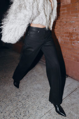 Z1975 REGULAR FIT HIGH-WAIST COATED JEANS