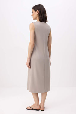 Tas Duz Shift V Yaka Kolsuz Midi Soft Touch Orme Elbise TWOSS26EL00457 - Trendyolmilla фото 4