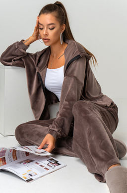 Женский костюм оверсайз из велюра Happyfox