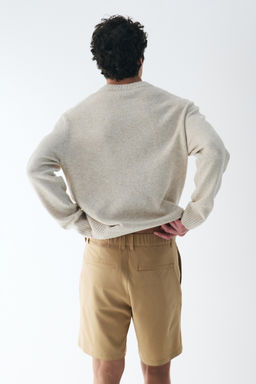 Chinos cortos Four-way stretch Loose Fit - H&m фото 10