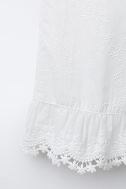 PANTAL?N VOLANTE Y BORDADOS / Blanco - Zara фото 4