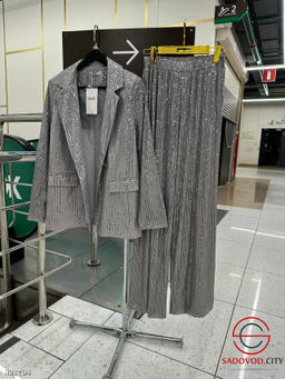 Женский брючный костюм с пайетками - Bruno фото 2