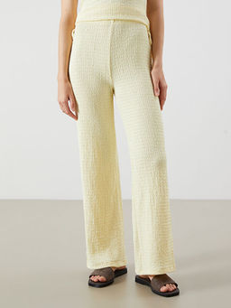 Beli Lastikli Dokulu Kad?n Pantolon