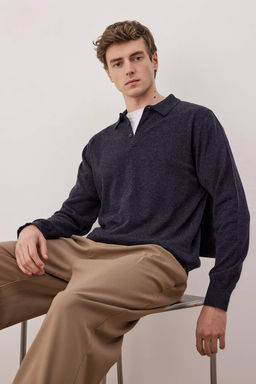 Lacivert Regular Polo Yaka Duz Kazak TMNAW26KZ00009