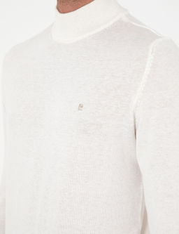 Ekru Slim Fit Yar_m Bal_k__ Yaka Basic Triko Kazak