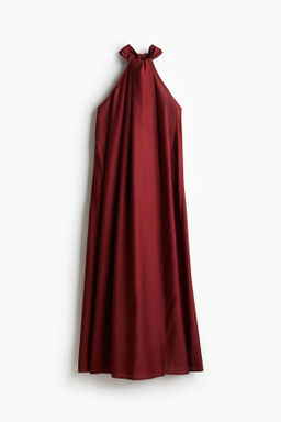Maxivestido con escote halter