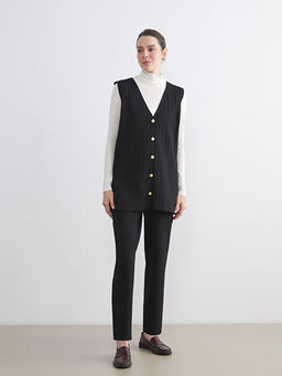 V Yaka Kad?n Triko Yelek