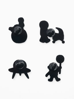 Набор значков (4 шт.) Космос, цветные в чёрном металле