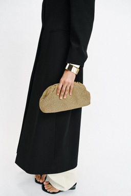 BOLSO SOBRE CUERPO TRENZADO / Oro