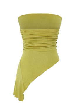 Trendyolmilla Ekru Straplez Buzgu/Drape Detayl? Asimetrik Orme Bluz TWOSS25BZ00570 фото 13