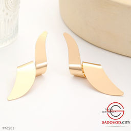 Крупные серьги плоский завиток