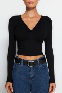 Trendyolmilla Siyah Pamuklu Gogsu Buzgulu Fitted/Vucuda Oturan Regular Boy Orme Bluz TWOAW24BZ00098 фото 3